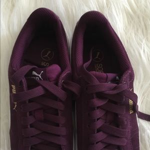 Puma sneakers almost new